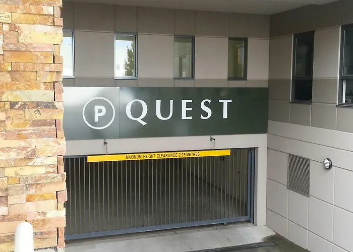 Quest Glen Waverley